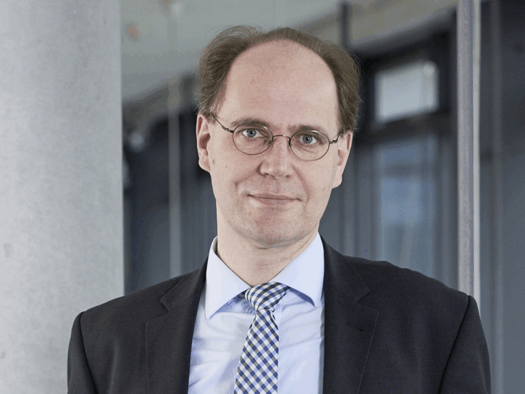 Portraitfoto Prof. Büttner